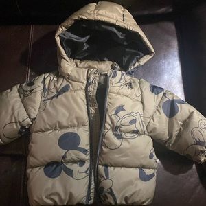 H&M X Mickey Mouse collab puffer coat